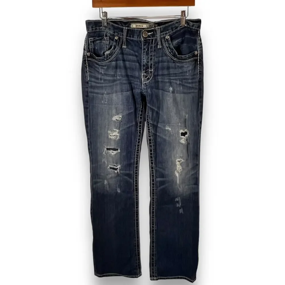 BKE Derek Jeans Mens 30x30 Straight Leg Distressed Medium Wash Denim Buckle